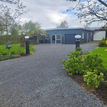Luxe Bloemenzicht 4 Personen, Bnb, 10 Minuten Van Zee Breezand Exterior photo